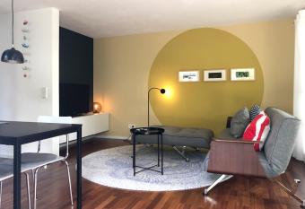 Zwischen Hafen und Strandbad has Balcony rooms