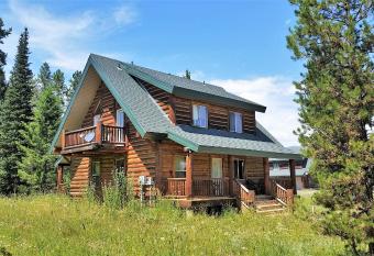 The Hideaway Hostel allows 18 year olds to book a room