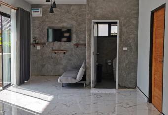 Baanna Villa Koh Lanta Old Town has Balcony rooms