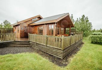 Minniborgir Cabins has Balcony rooms