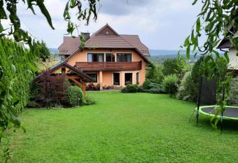Pod Jednym Dachem has Balcony rooms