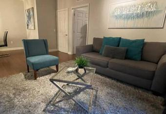 Stylish 2/2 by Disney, Restaurants & Golf! has rooms with a private hot tub