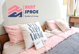 Ixora Coliving Lifestyle Homestay has Balcony rooms