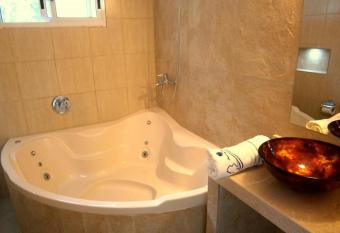 Caba  as en Dunas del Este has Balcony rooms