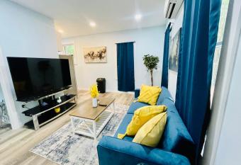 Historic Home with Modern Upscale Interior - I01 has Balcony rooms