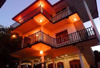 Royala Inside Hotel has Balcony rooms