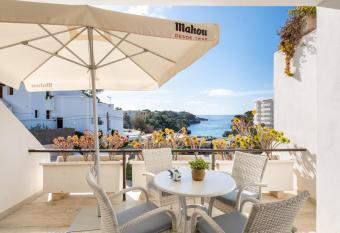 Apartamento Caballito de Mar has Balcony rooms