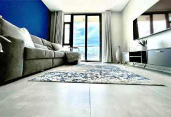 The Penguin Cove has Balcony rooms