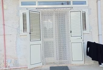 Ferienwohnung Anna allows 18 year olds to book a room