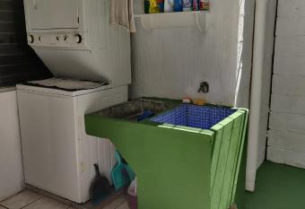 Apartamento 1-2, y 2-2, Villas de Francia has Balcony rooms