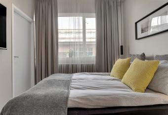 NN Urban Guesthouse allows 18 year olds to book a room