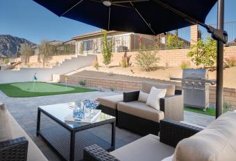 Enjoy a stay @ Casa de Fore!Play! New Townhome! allows 18 year olds to book a room