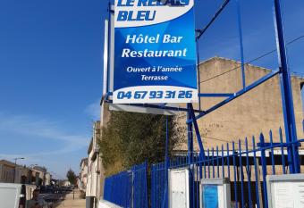 LE RELAIS BLEU has Balcony rooms