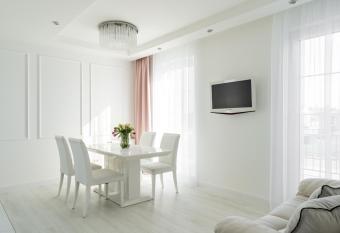 Apartament Glamour Ogrody Tesoro allows 18 year olds to book a room