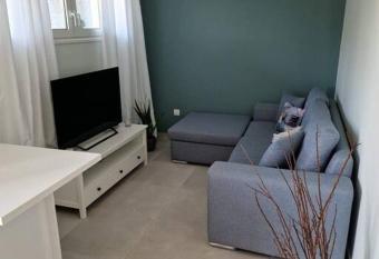 Leta apartament has Balcony rooms