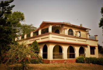 Jalchhabi, Daronda has Smoking/Balcony rooms