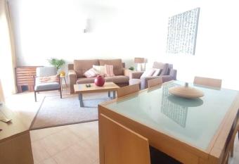 Casinha dos Passis has rooms with a private hot tub