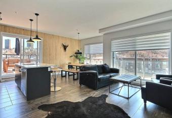 K-417 / Parking & Gym - private balconies has Balcony rooms