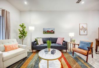 Luxury Lubbock Home Retreat near Texas Tech allows 18 year olds to book a room