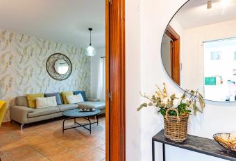 Ocean Pearl Sea Sounds has Balcony rooms