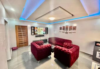 Relax red Almadie allows 18 year olds to book a room