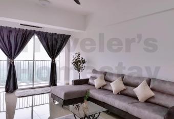 [FREE WI-FI]Travelers Homestay Sitiawan[6~10Pax]The Venus Apartment has Balcony rooms