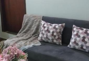 Saiy   Aeropuerto allows 18 year olds to book a room