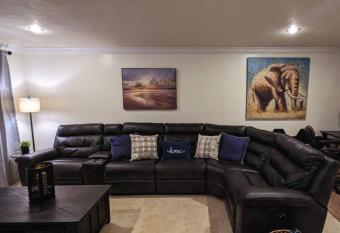 Luxurious Home, Accommodating Two Master Bedrooms with great amenities. has Balcony rooms