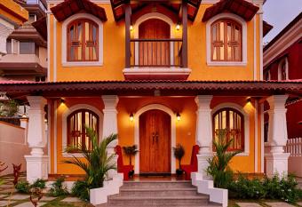 Casa De Monique allows 18 year olds to book a room