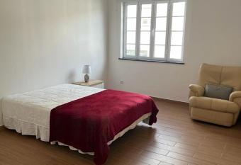 Casa da Luz 2 allows 18 year olds to book a room