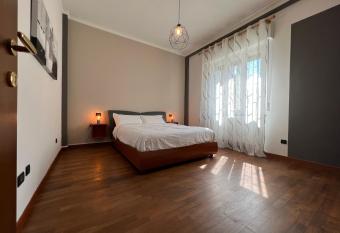 Relax Segrate allows 18 year olds to book a room