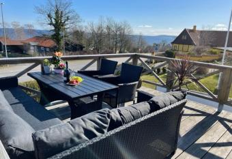 Heidis Residence-Sandkaas, Bornholm has Balcony rooms