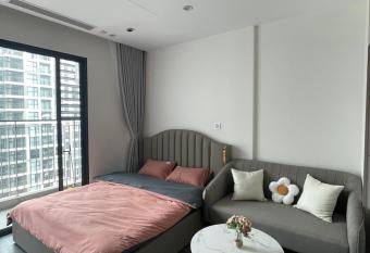 Homestay cao c   p ZenPark - Vinhomes Ocean Park has Balcony rooms