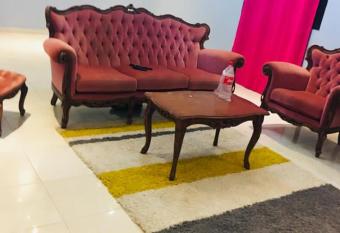 Les souvenirs intemporels has Smoking rooms