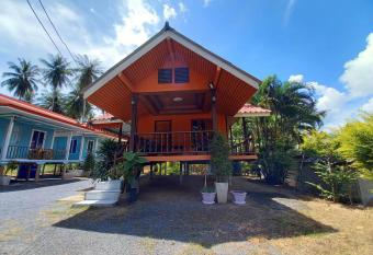 Patcharin Homestay has Balcony rooms