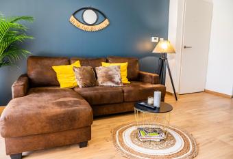 L apart   - Centre ville Lens - Gare has Balcony rooms