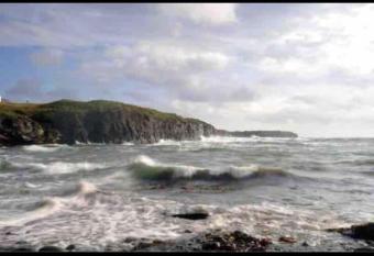 Private House, Wild Atlantic Way, Spanish Point Road, Miltown Malbay allows 18 year olds to book a room