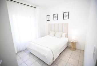 1 Bedroom Guest Room allows 18 year olds to book a room