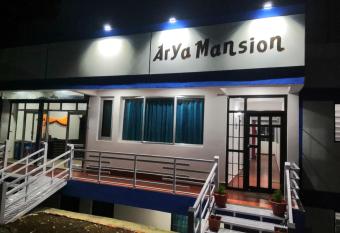 Arya Mansion allows 18 year olds to book a room