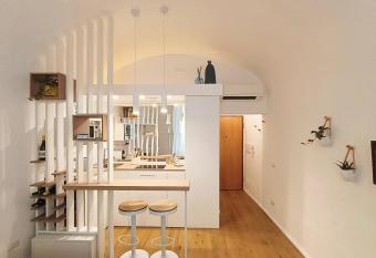 IN URBS allows 18 year olds to book a room