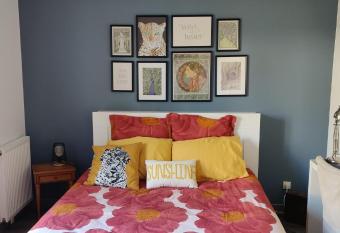 Ocalm has Balcony rooms