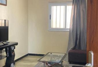 A saisir appartement spacieux et bien situ  . A 300m de la mer has Balcony rooms