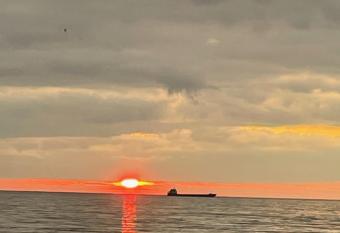 Atpuutas m  ja pie J  ras-Ri    i allows 18 year olds to book a room