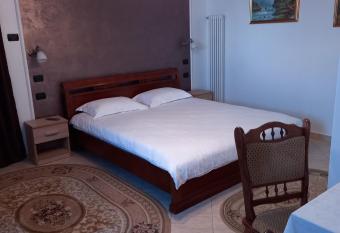 Casa NADY & LUCK has Balcony rooms