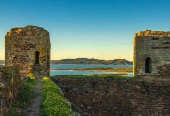 PASSAR P LAS BRASAS has Balcony rooms