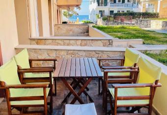 DARIVA apartment Nea Skioni has Balcony rooms