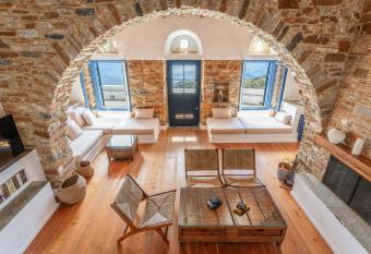 Phaedrus Living: Luxury Stonehouse Tinos allows 18 year olds to book a room