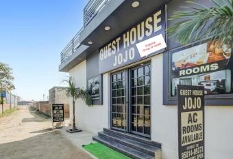 Hotel JO JO by Organica Group - Couples & Corporate Special has Balcony rooms