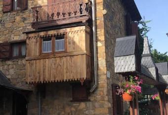   O de ROCA has Balcony rooms