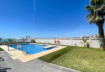 Cucurrox Marinsa Beach has Balcony rooms